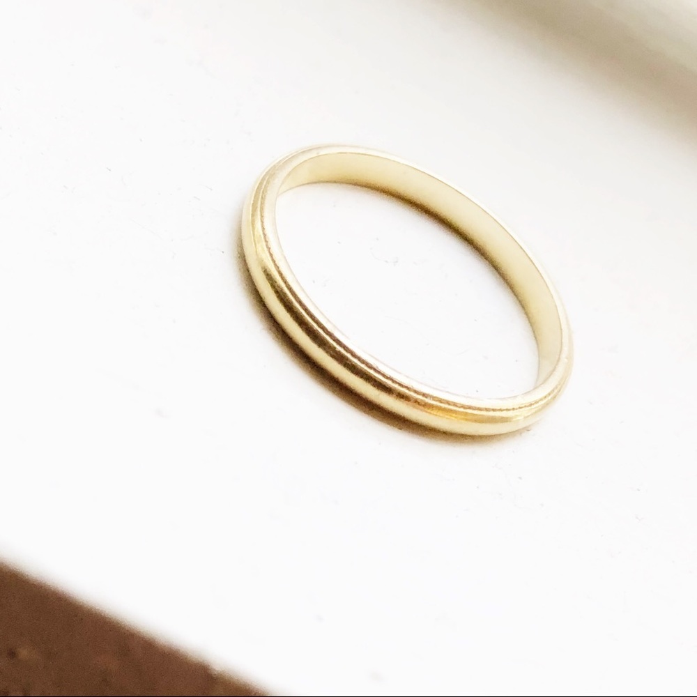 14k Gold band sz 6.5
